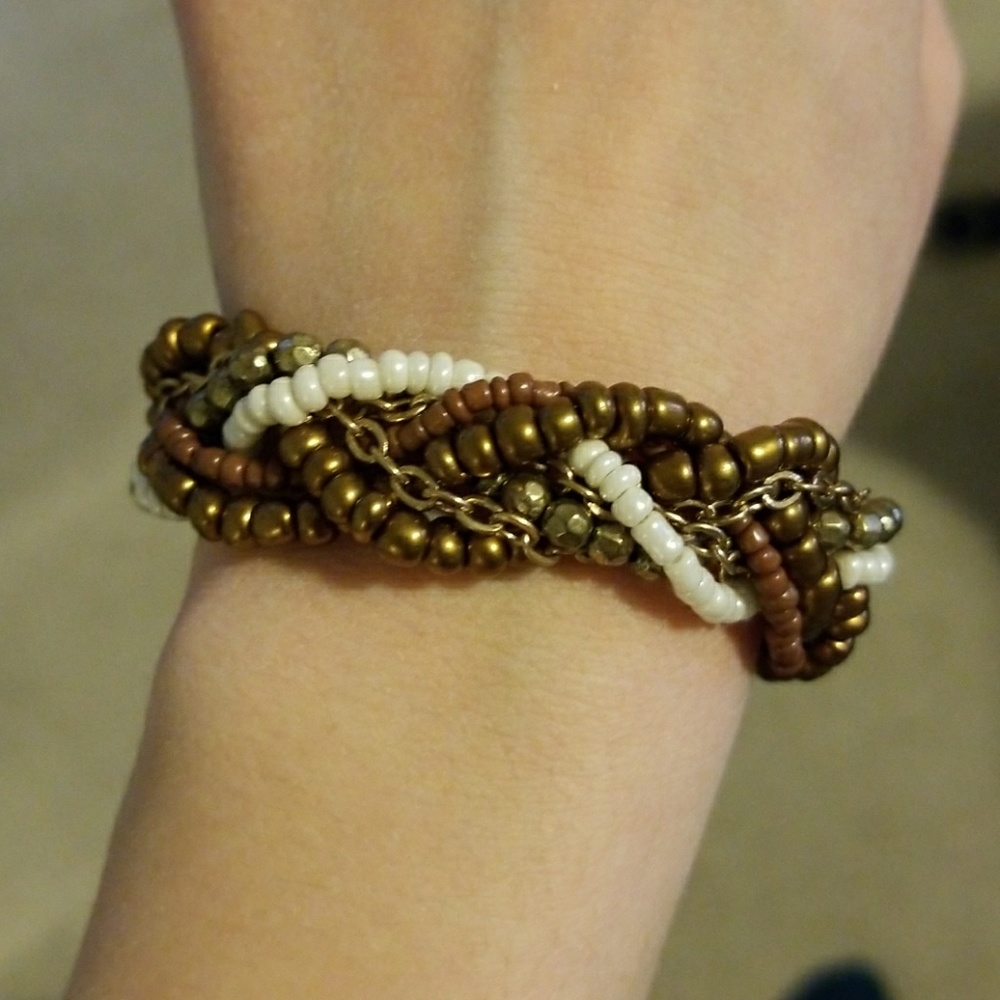 Bracelet